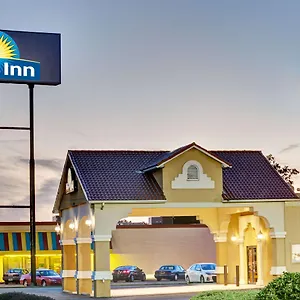 Days By Wyndham Airport Fair And Expo Center Louisville