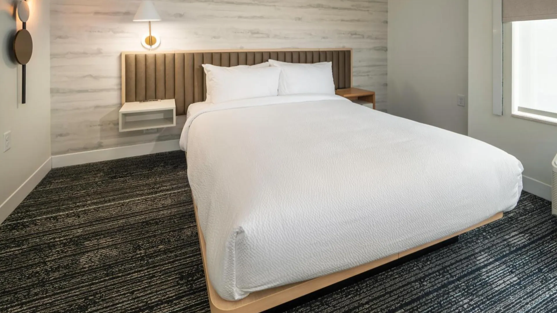 Towneplace Suites By Marriott Louisville Downtown 2*,